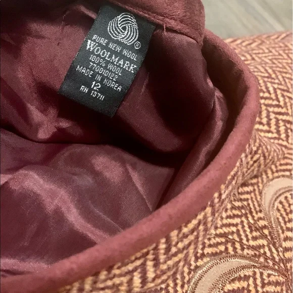 Woolmark 100% Wool Skirt Appliqué size 12 - Picture 8 of 9